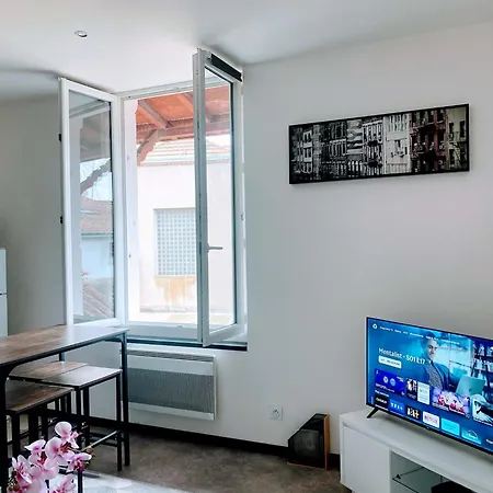 L'escale Urbaine Avec Fibre Internet 4 Pers Confort & Emplacement Ideal Marmande