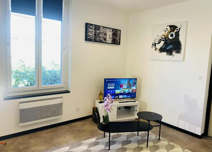 T2 Centre-Ville Avec Fibre Internet 4 Pers Confort & Emplacement Ideal * Marmande