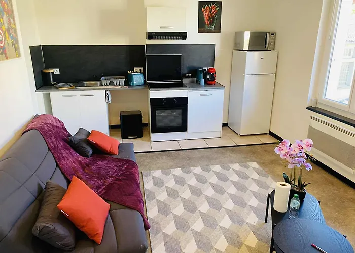 T2 Centre-Ville Avec Fibre Internet 4 Pers Confort & Emplacement Ideal *